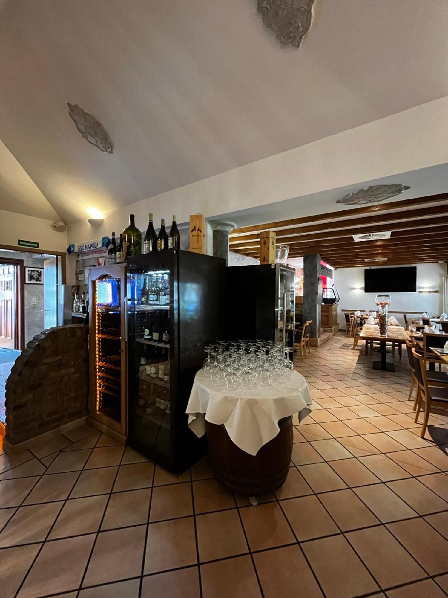 Osteria-Hotel-Centovini Kolonia Zewnętrze zdjęcie